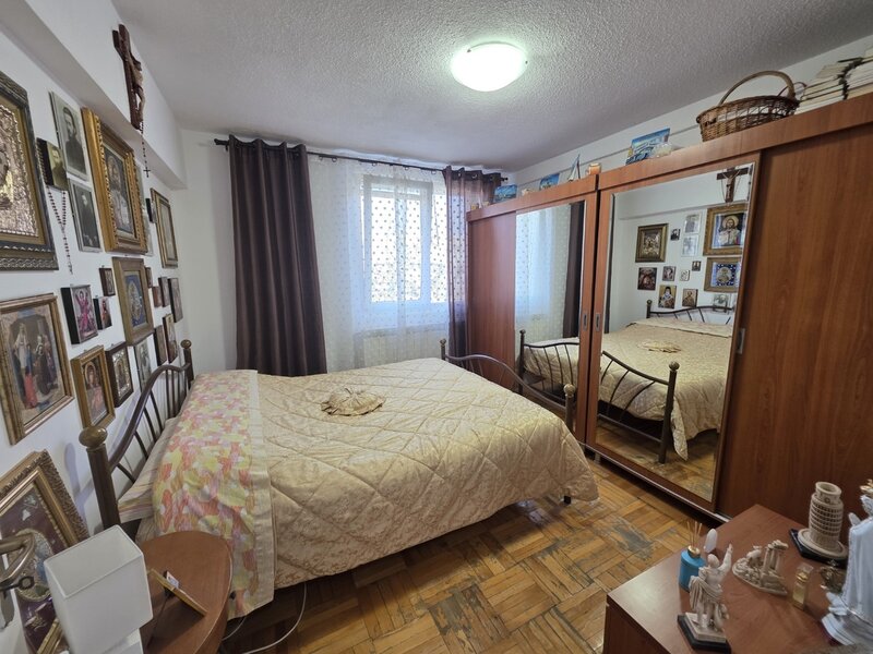 Titan, Nicolae Grigorescu, apropiere metrou si parc IOR.