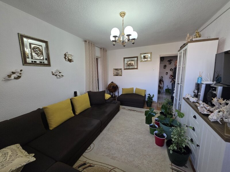 Titan, Nicolae Grigorescu, apropiere metrou si parc IOR.